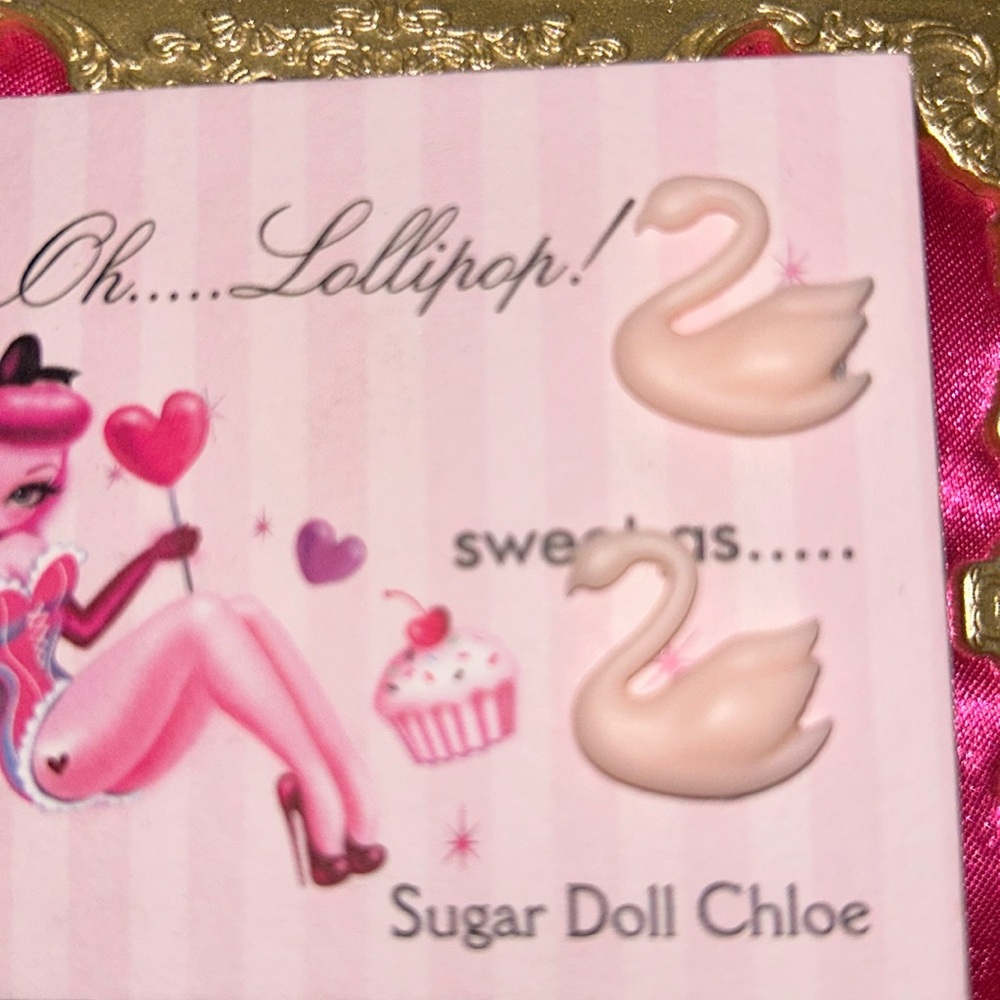 Oh lollipop sugar doll pink swan Lolita doll earrings Baby pastel goth pinup